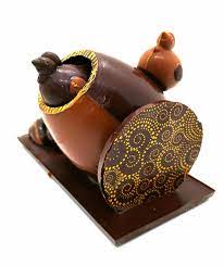 Chocolatier préparant des chocolats artisanaux